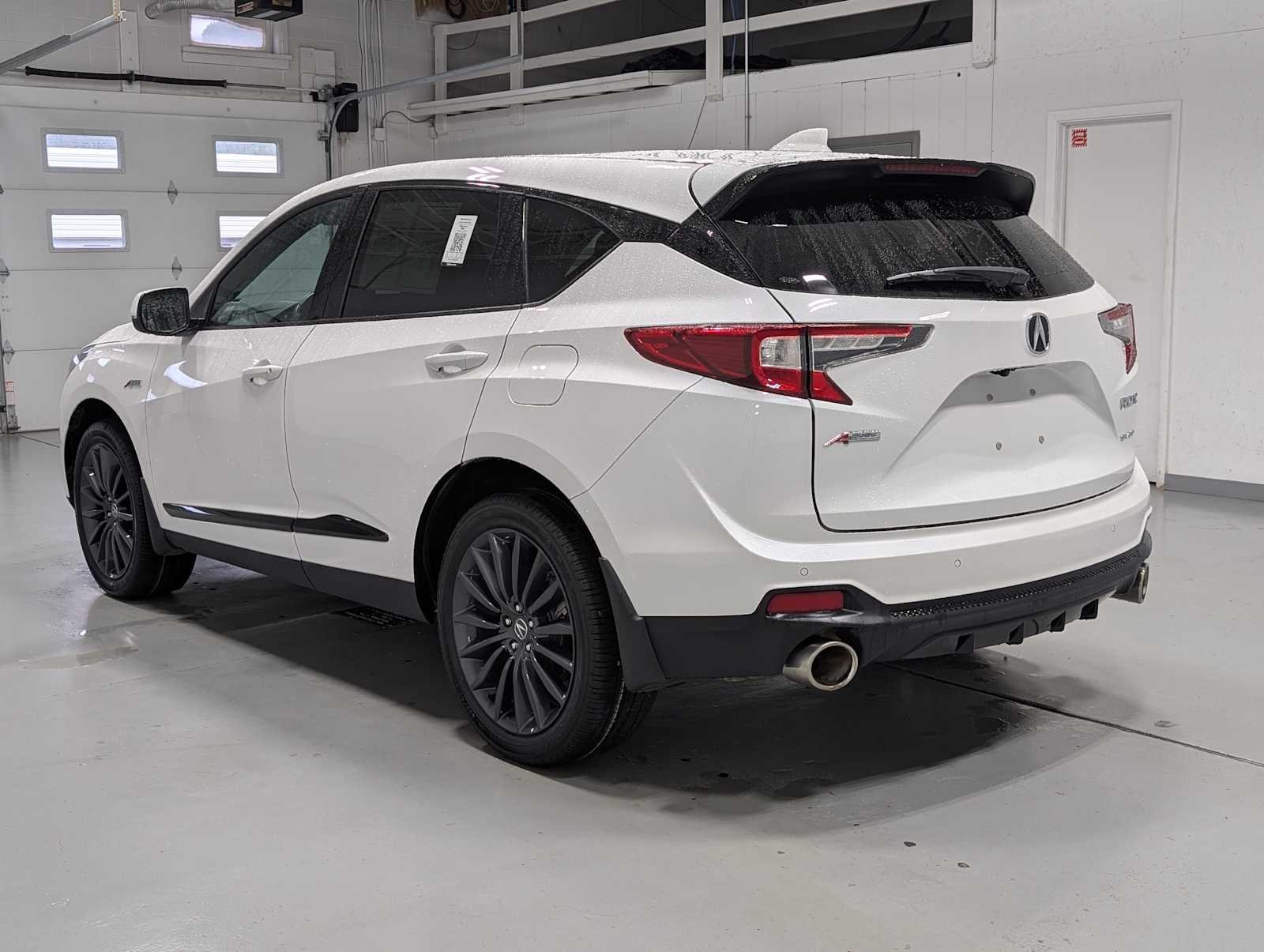 Used 2023 Platinum White Pearl Acura w/A-Spec Advance Package image 10