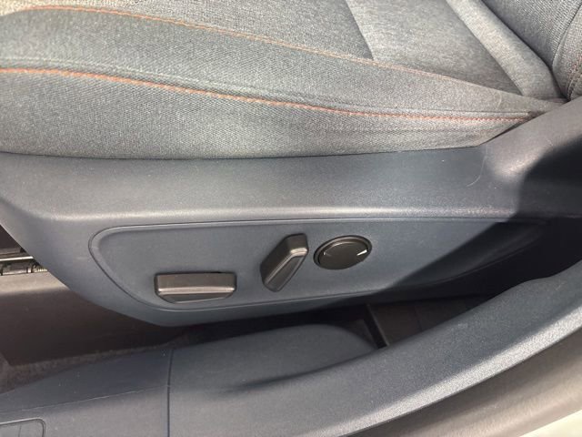 Used 2023 Gray Ford XL image 9