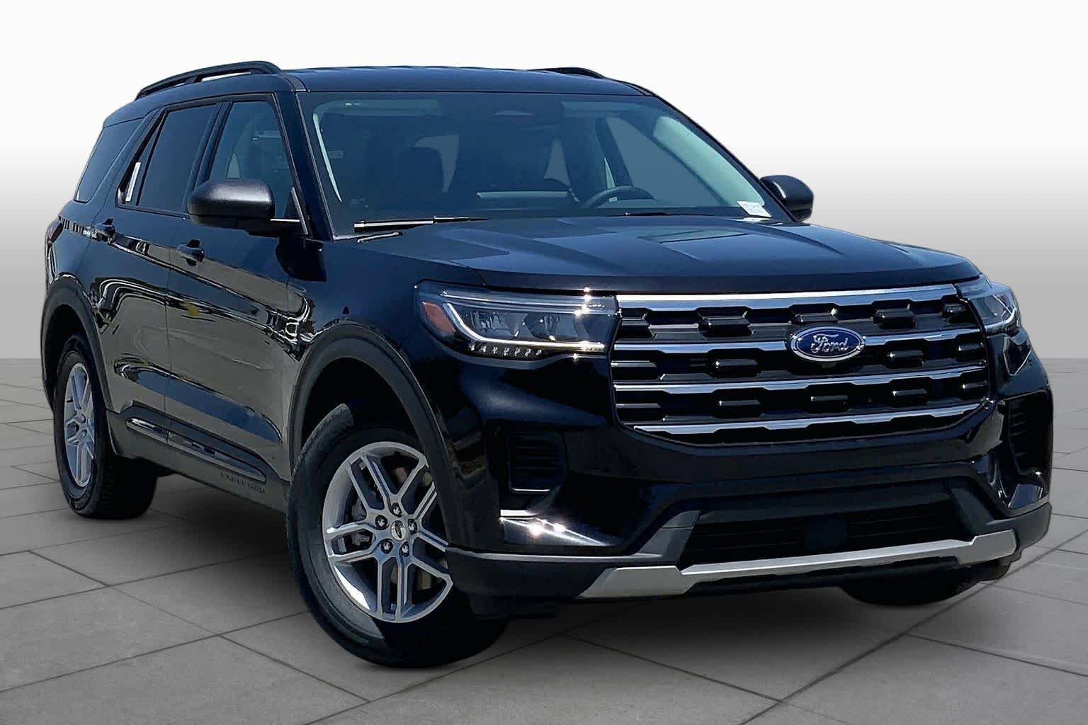 New 2026 Agate Black Metallic Ford Active image 2