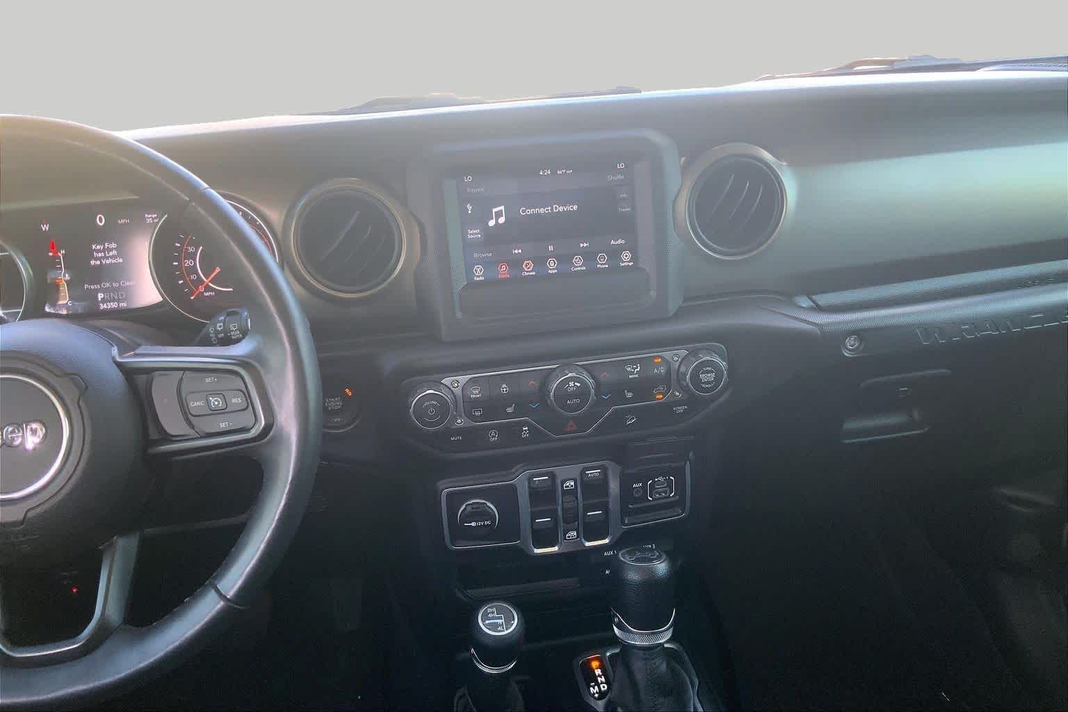 Used 2018 Sting-Gray Clearcoat Jeep Sport S image 6