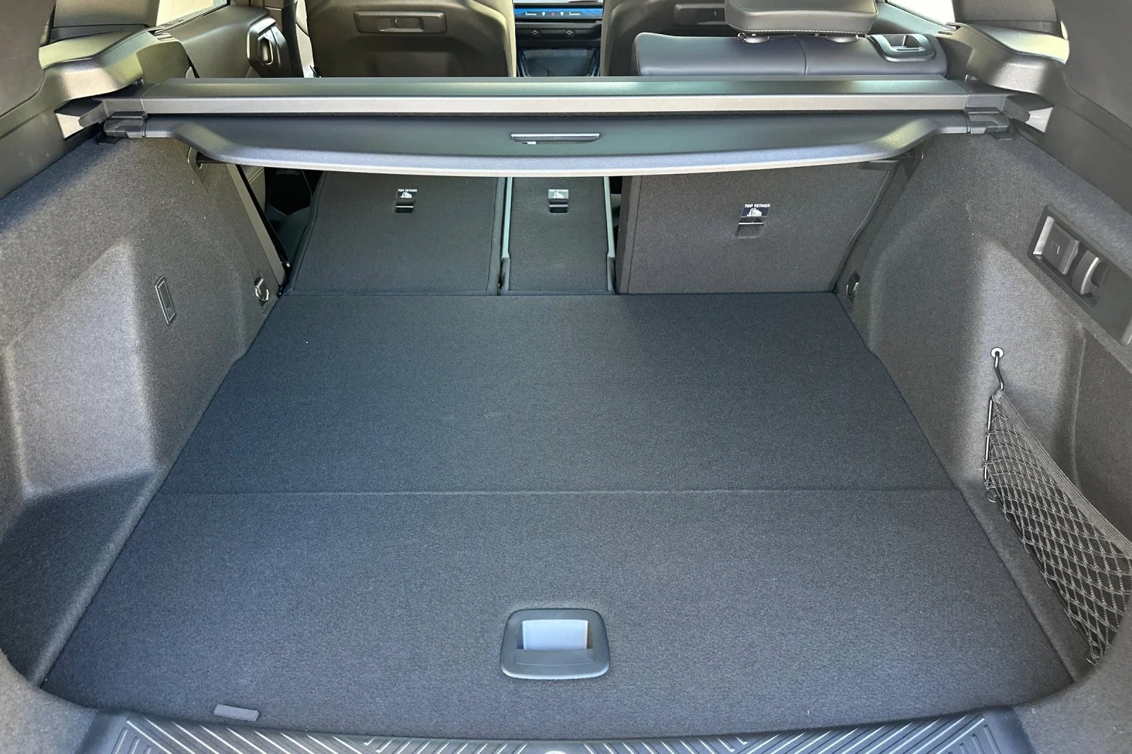 New 2026 Black Sapphire Metallic BMW 30 xDrive image 14