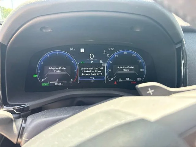Used 2025  Toyota XSE image 33