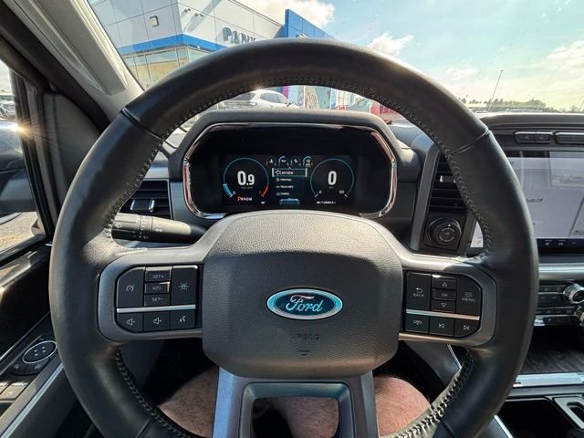 Used 2023 White Metallic Ford Lariat image 14