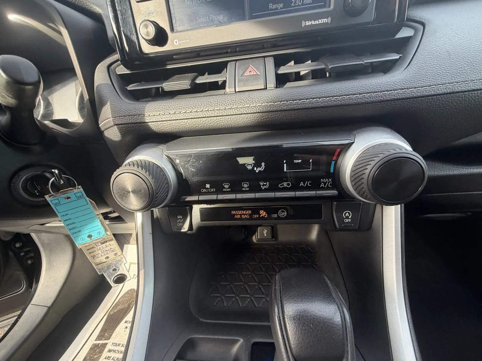 Used 2021 Midnight Black Metallic Toyota LE image 33