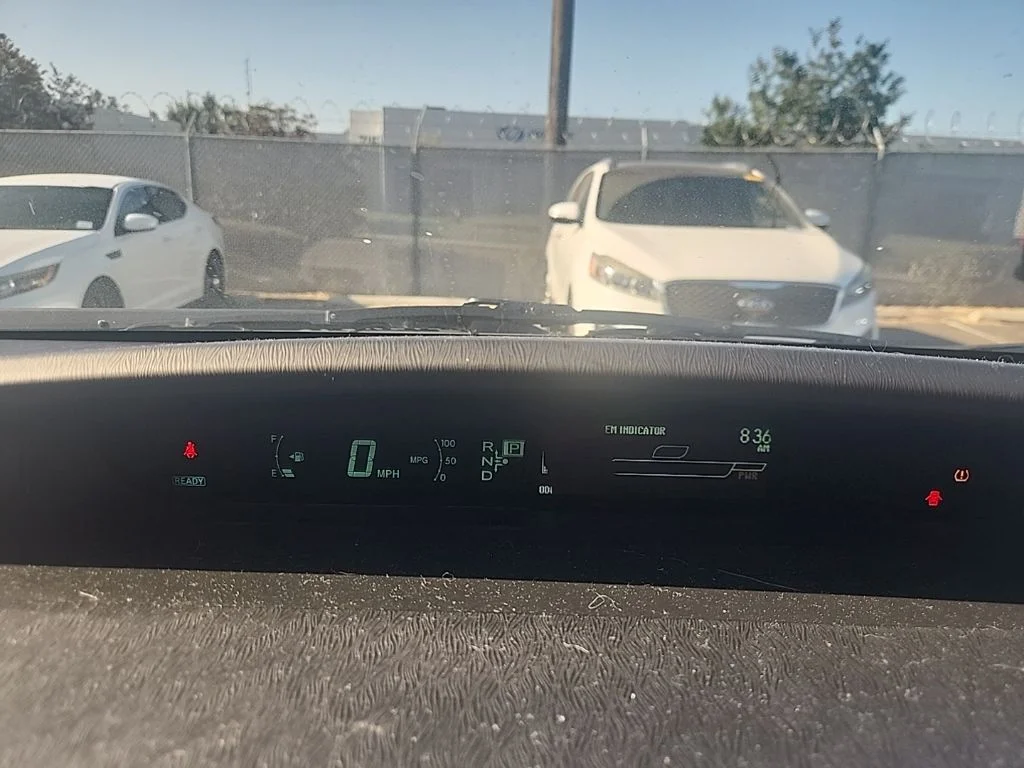Used 2010 Black Toyota II image 21