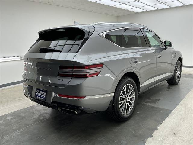 Used 2022 Savile Silver Genesis 4DR AWD 25T image 4