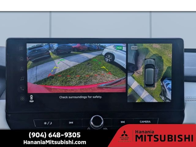 Used 2025 Red Mitsubishi SE image 22