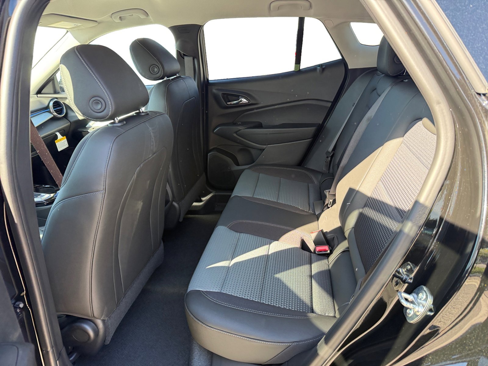 New 2026 Mosaic Black Metallic Chevrolet LT image 16