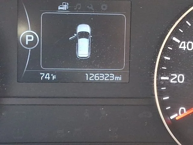Used 2017 Silver Kia LX image 18