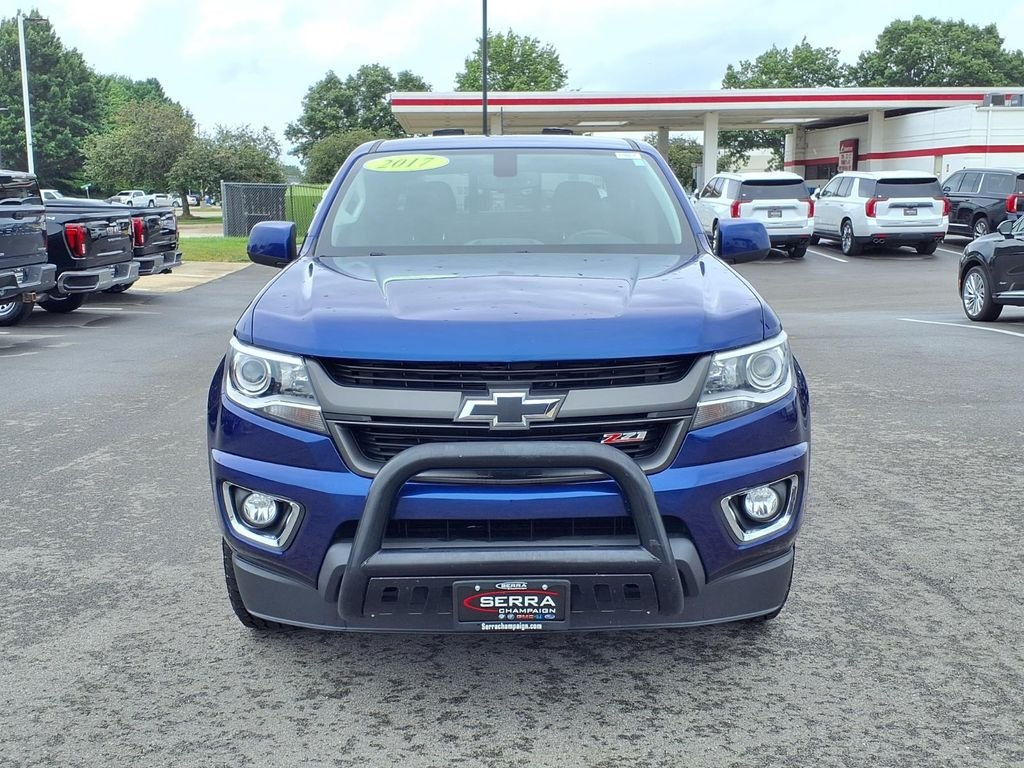 Used 2017 Laser Blue Metallic Chevrolet Z71 image 22