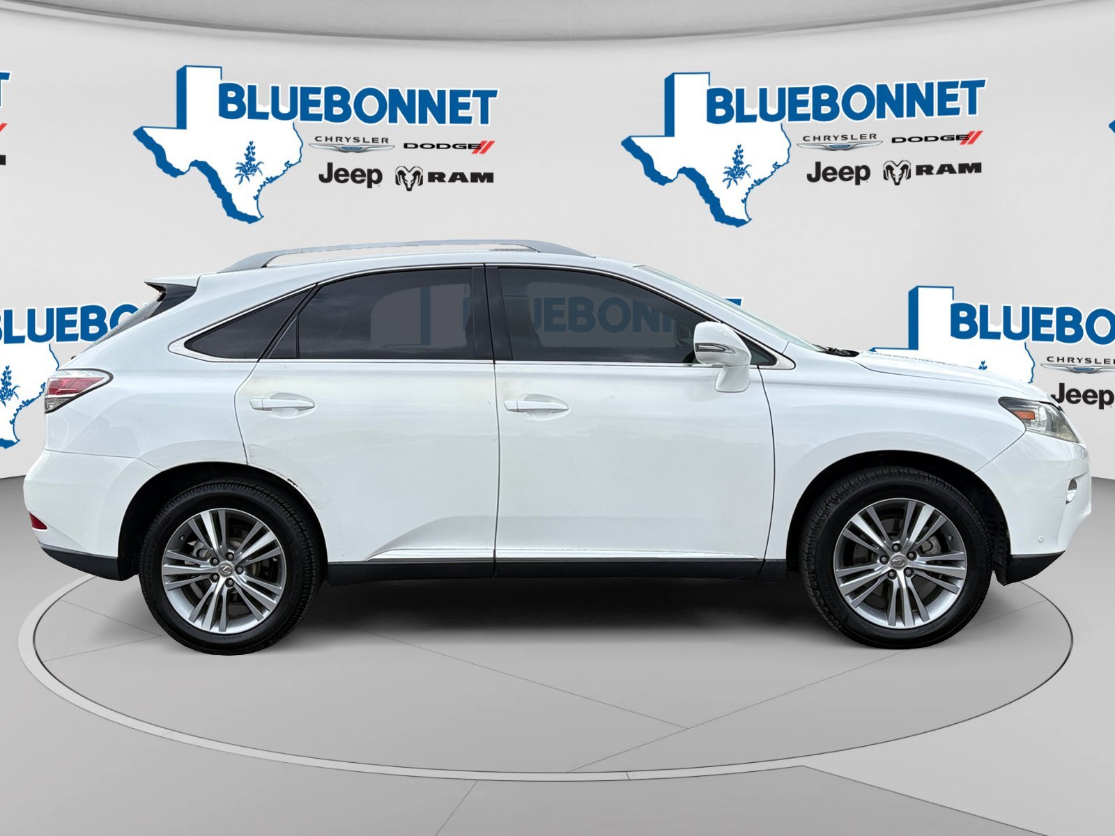 Used 2015 Starfire Pearl Lexus 350 image 4