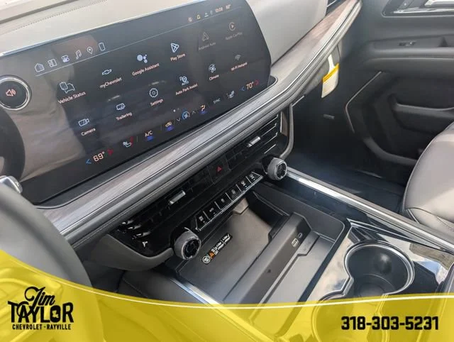 2026 Chevrolet Suburban LT - Photo 35