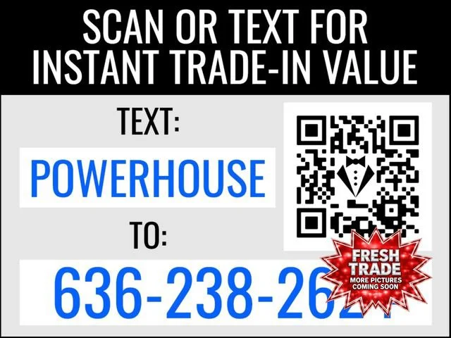 Used 2016  Nissan SV image 8