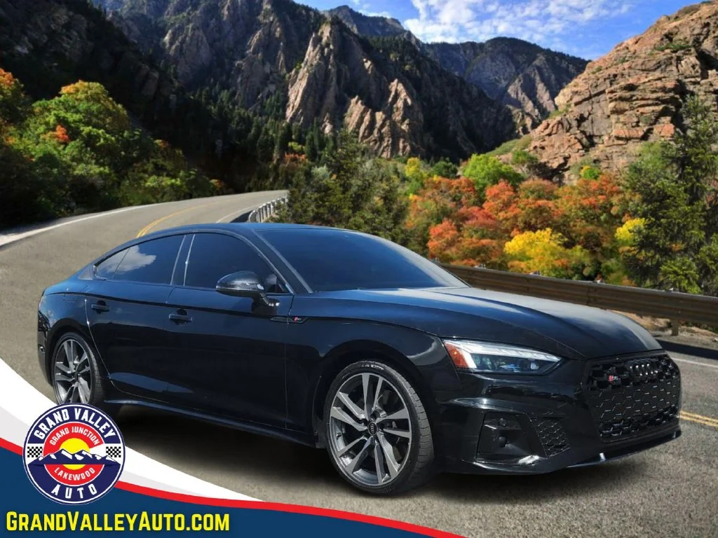 Used 2022 Black Audi  image 1