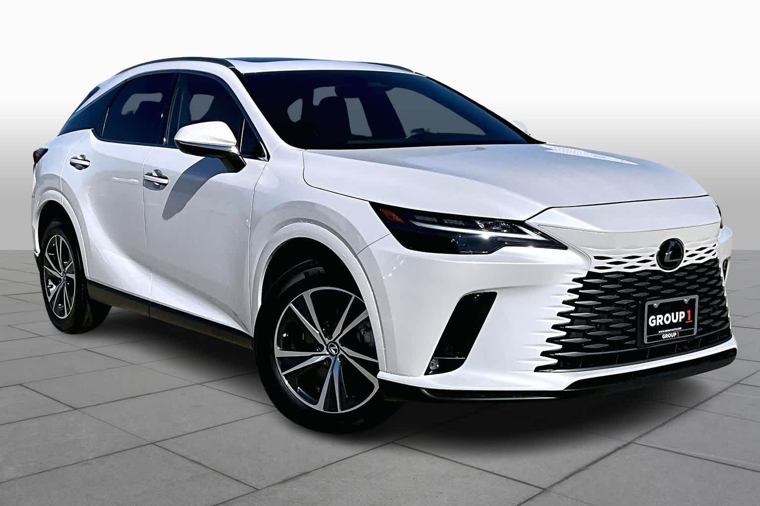 Used 2025 Eminent White Pearl Lexus Premium image 3