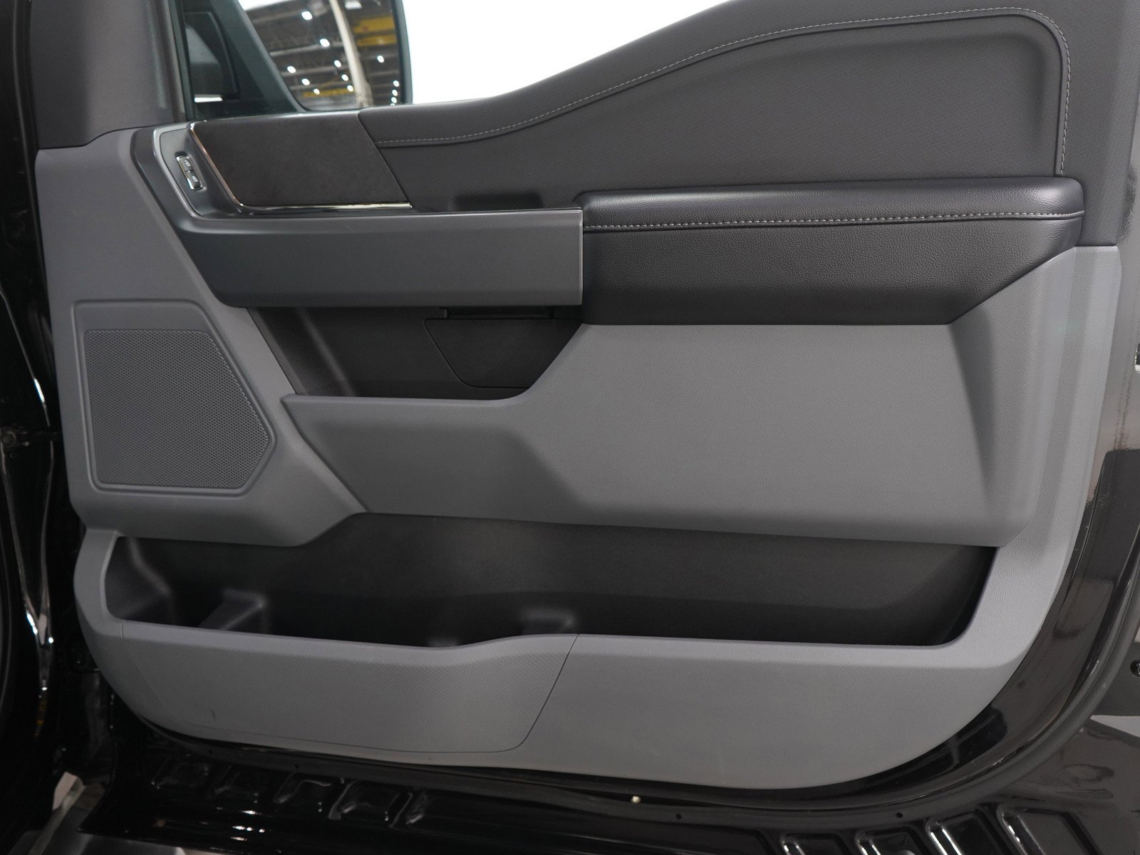 2024 Ford F-150 XLT - Photo 11