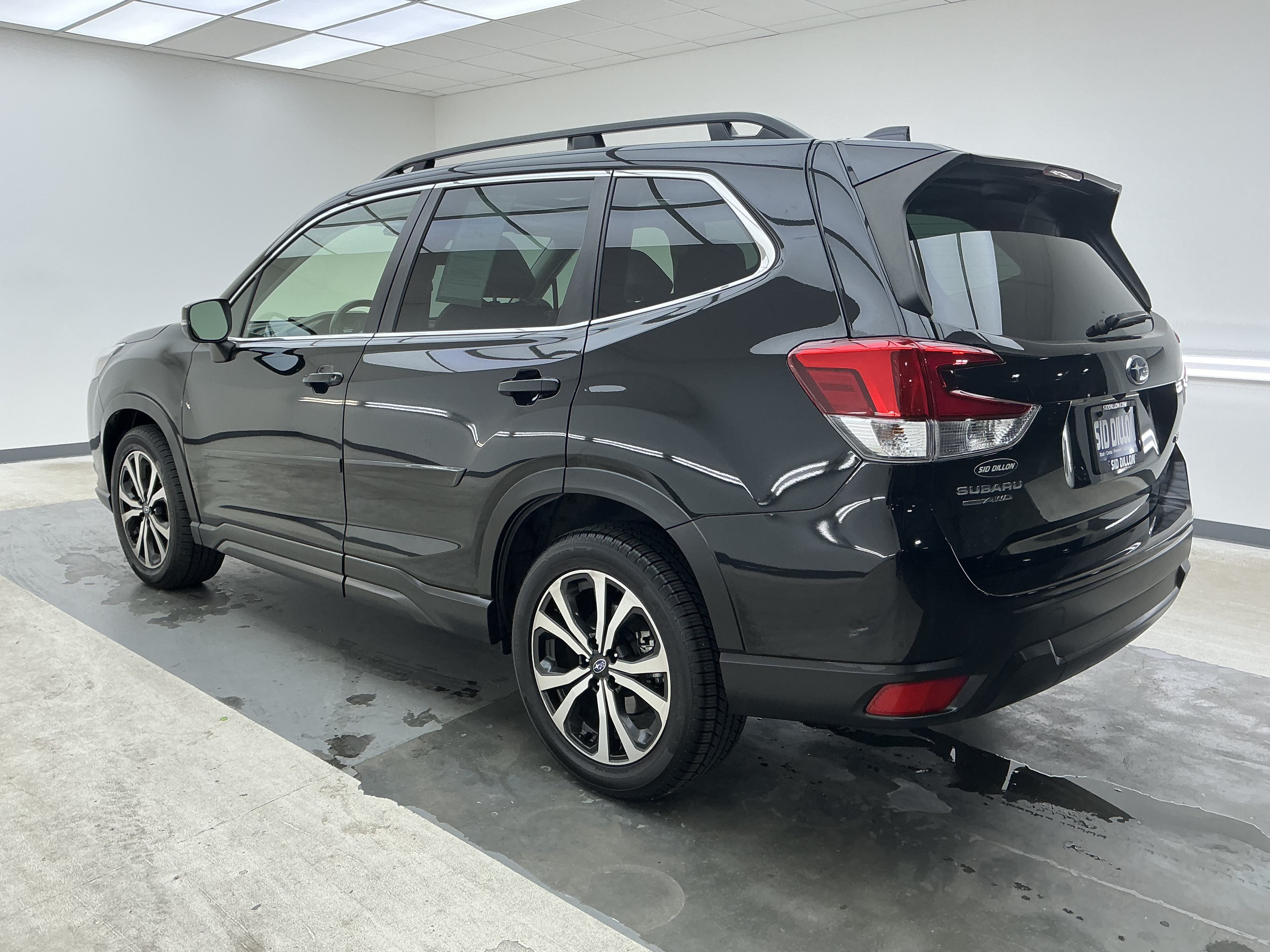 2022 Subaru Forester Limited - Photo 6