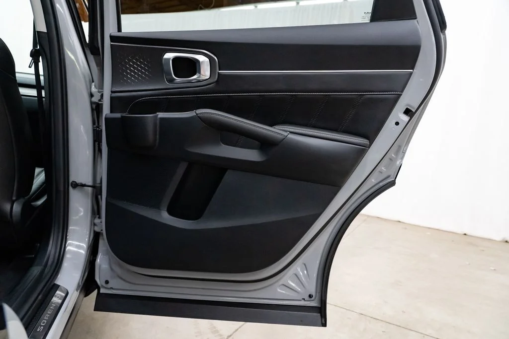 Used 2022 Gray Kia SX image 27