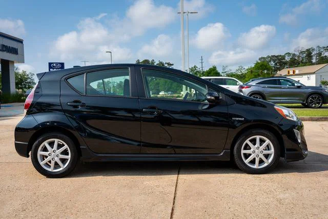 Used 2017 Black Sand Pearl Toyota One image 19