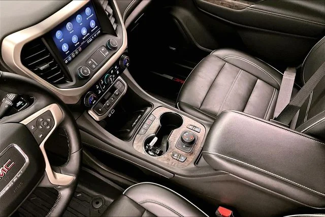 Used 2023 Ebony Twilight Metallic GMC Denali image 17