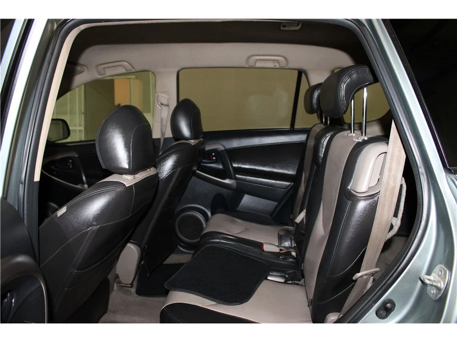 Used 2006 Green Toyota Base image 12