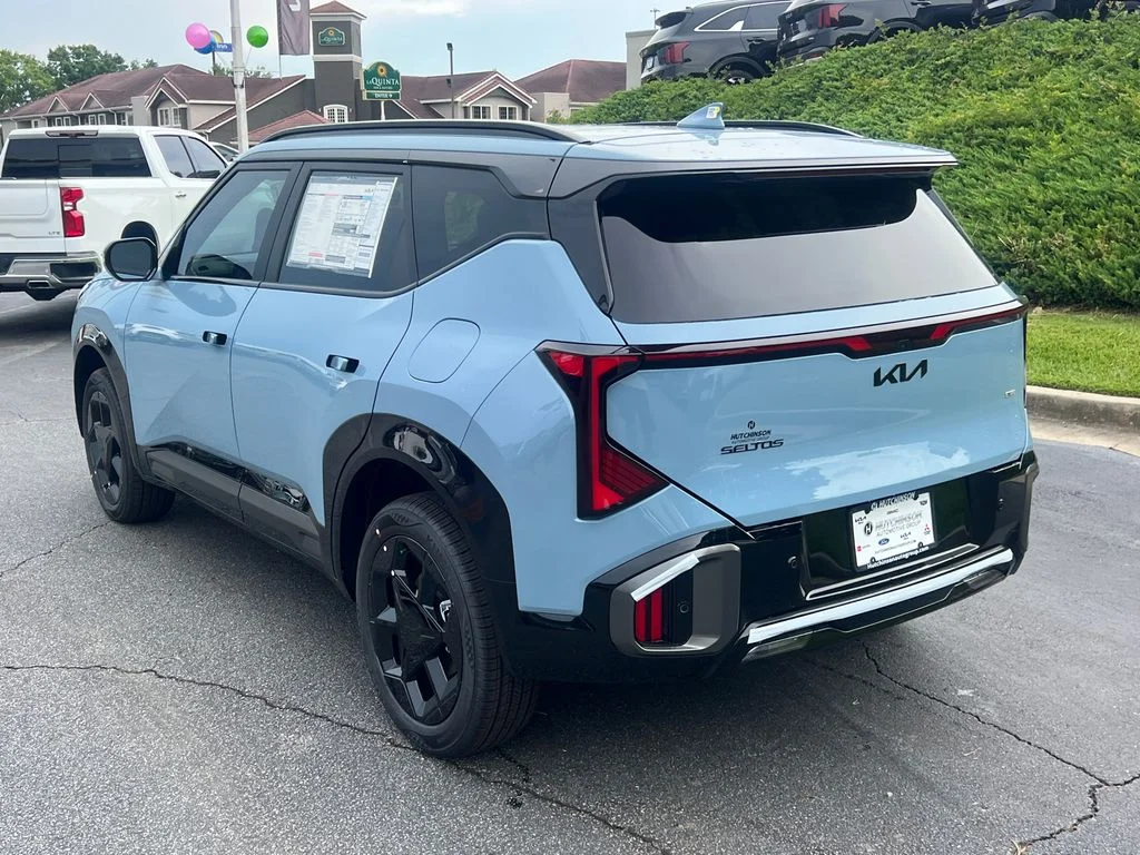 New 2027 Blue Kia X-Line image 5