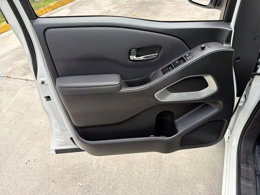 Used 2024 White Nissan SV image 15