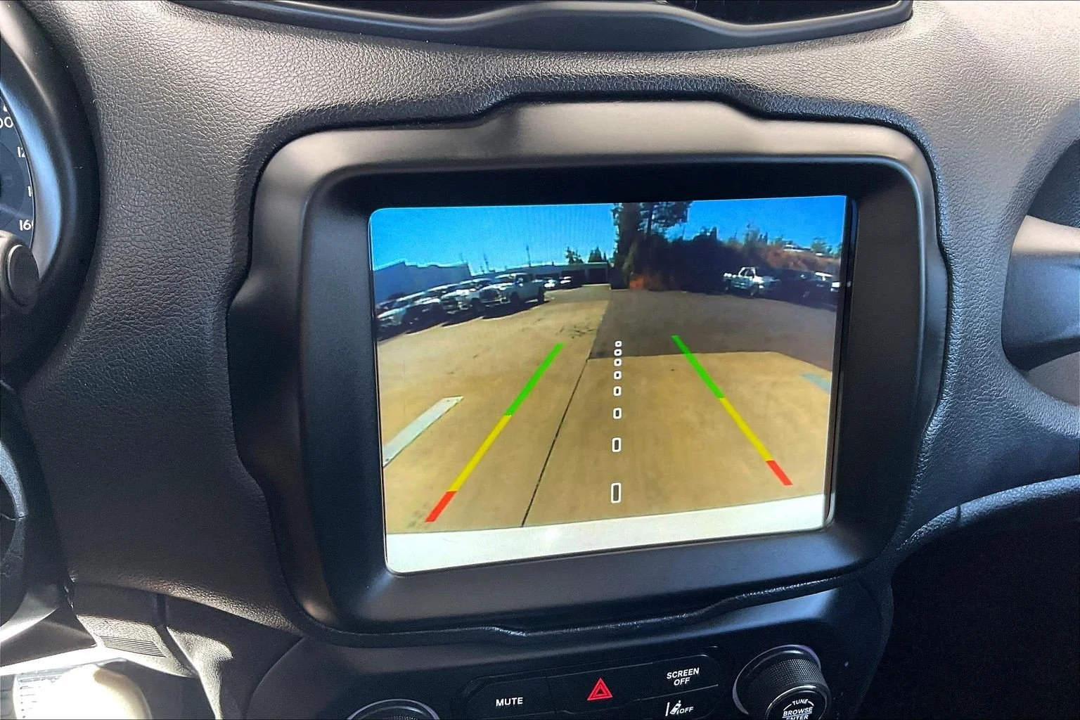 Used 2023 Alpine White Clearcoat Jeep Trailhawk image 23