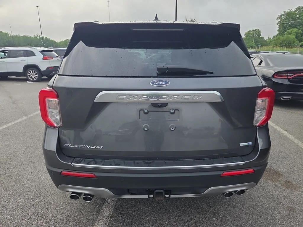 Certified Used 2020 Gray Ford Platinum image 3