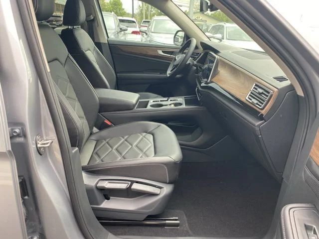 2026 Volkswagen Atlas SE - Photo 47