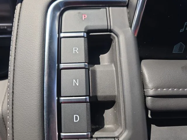 Used 2022 Gray Chevrolet LT image 27