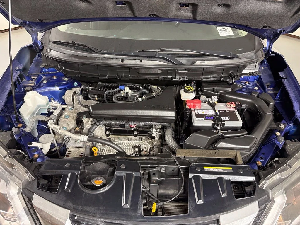 Used 2019 Blue Nissan SV image 40