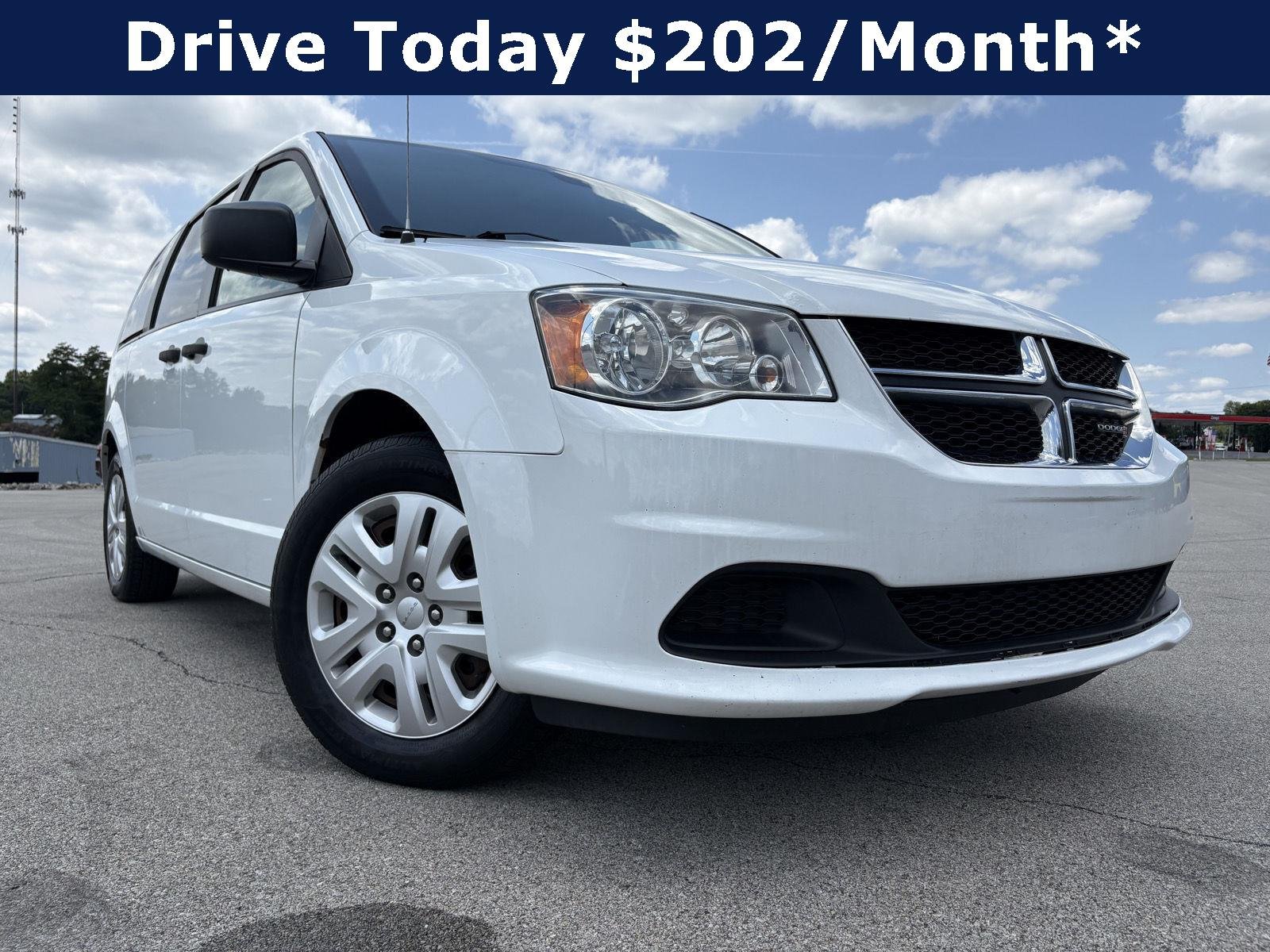Used 2019 White Knuckle Clearcoat Dodge SE image 2