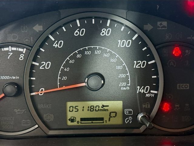 Used 2022 Red Mitsubishi ES image 11