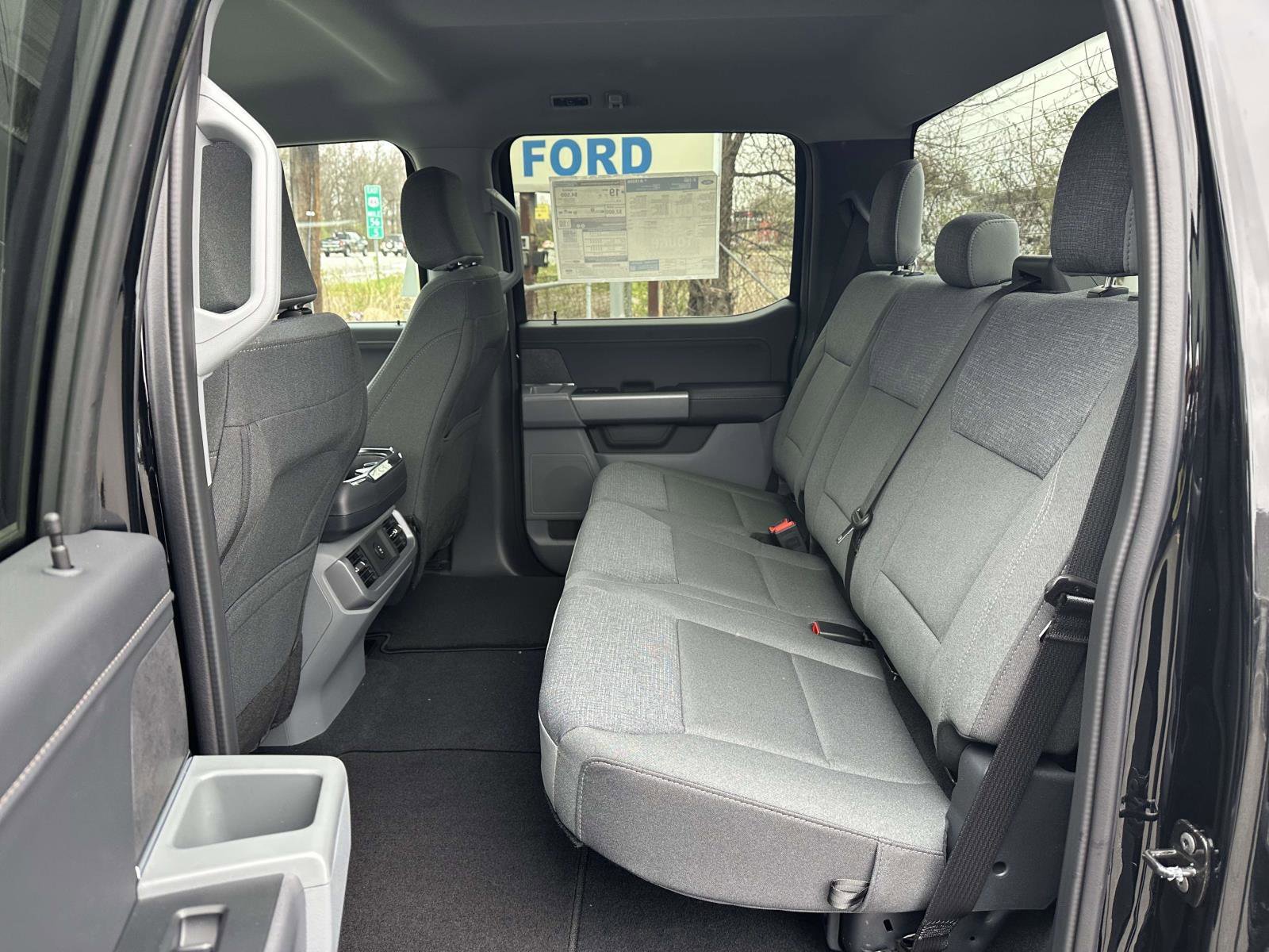 New 2026 Agate Black Metallic Ford XLT image 12