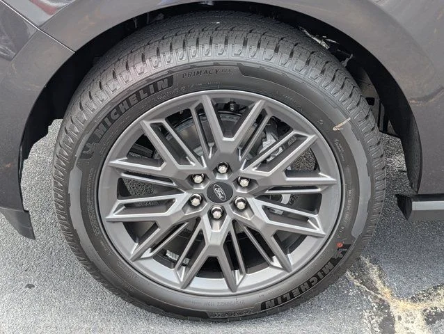 New 2027 Dark Matter Gray Metallic Ford MAX Platinum image 13