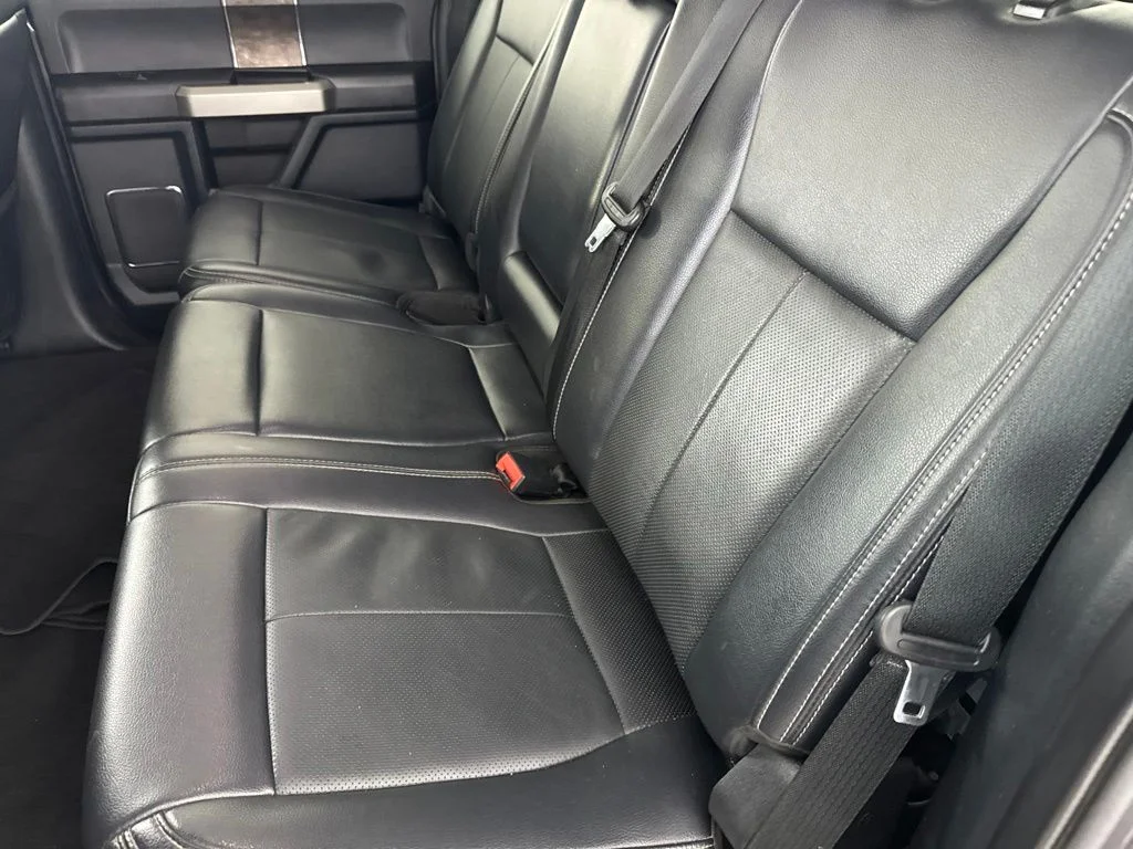 Used 2022 Gray Ford Lariat image 27