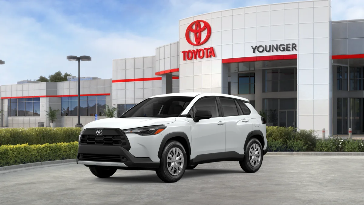 New 2026 Wind Chill Pearl Toyota L image 2