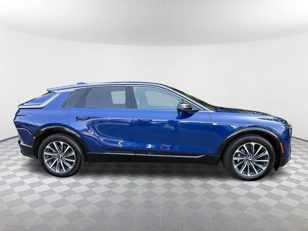 Used 2024 Blue Cadillac Sport image 4