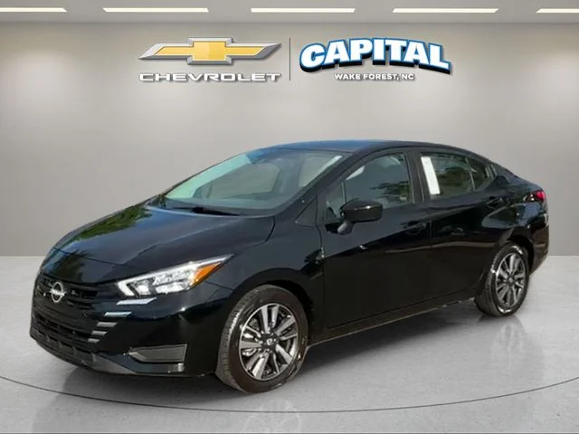 Used 2025 Black Nissan 1.6 SV image 1