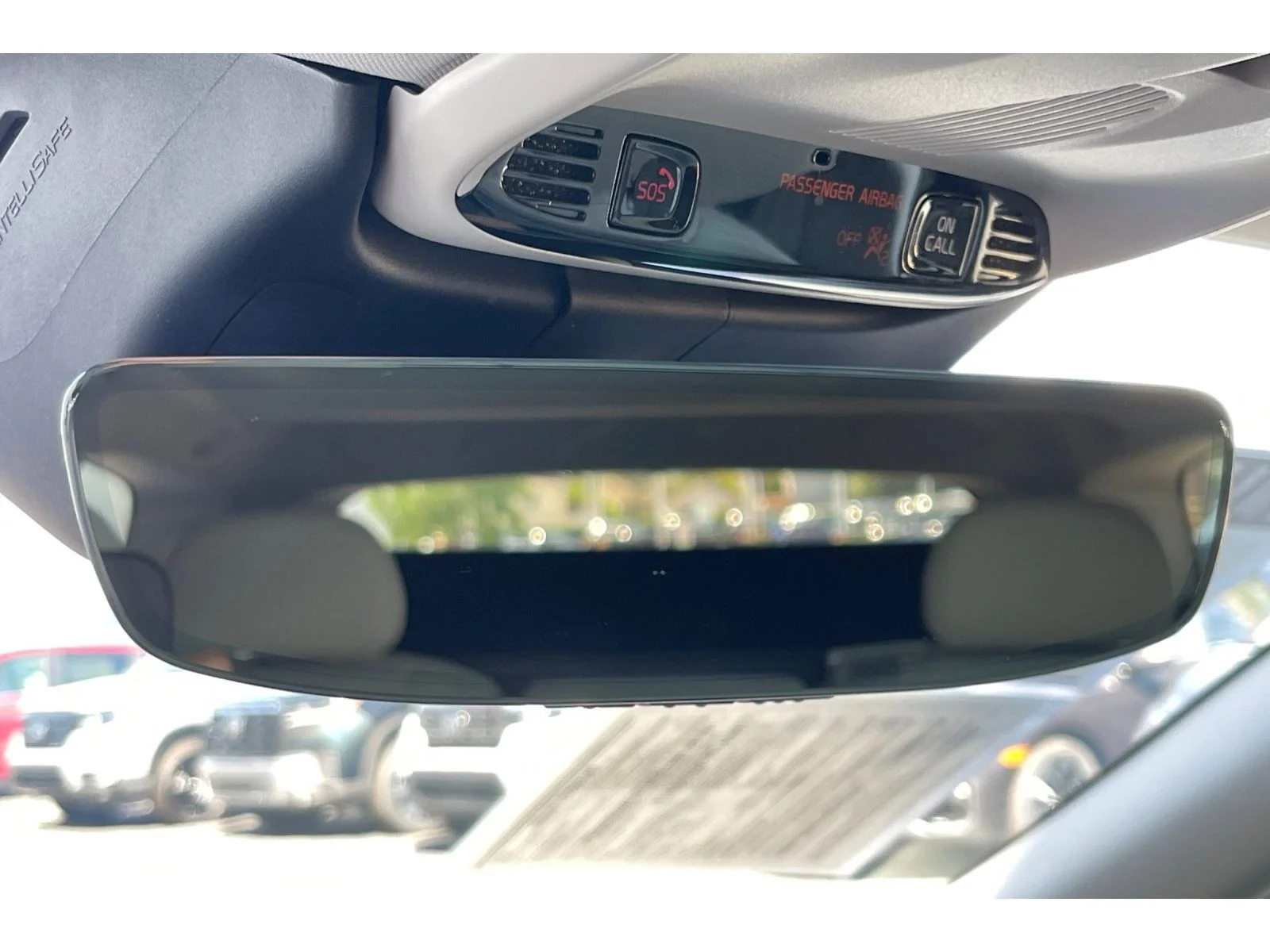 Used 2022 Pine Grey Metallic Volvo T5 image 25