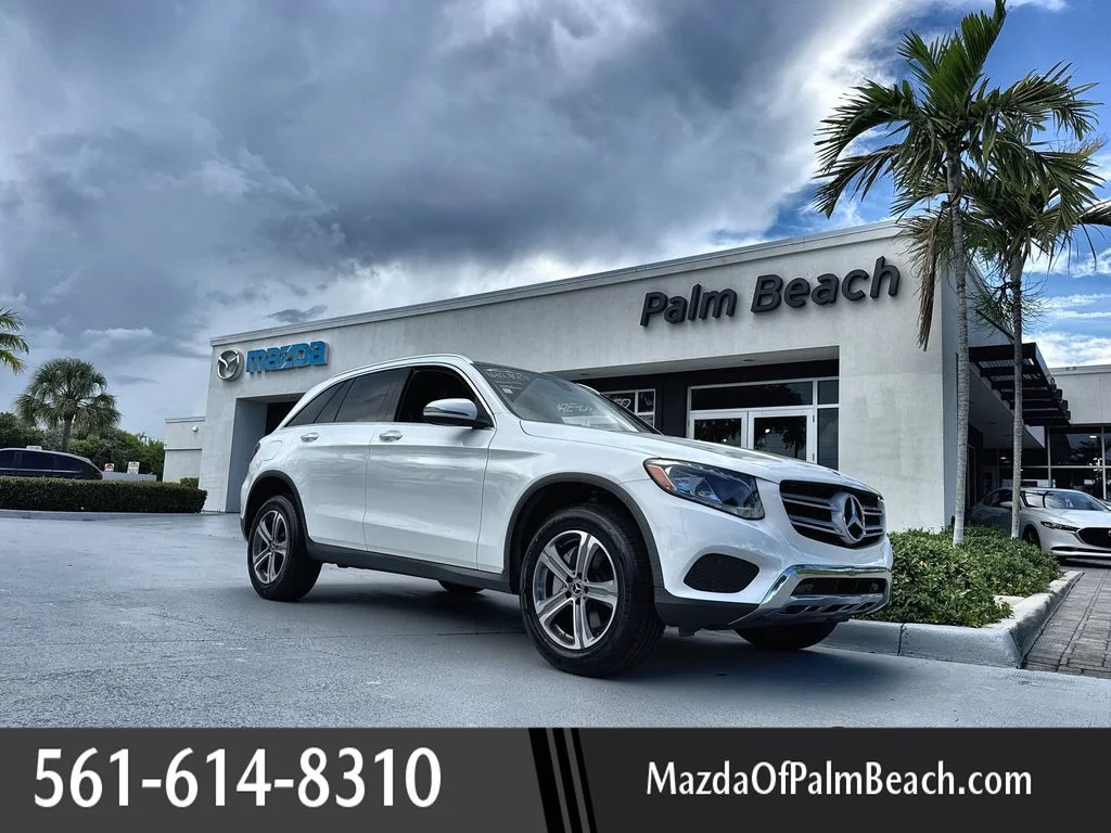 Used 2018 Polar White Mercedes-Benz GLC 300 image 1