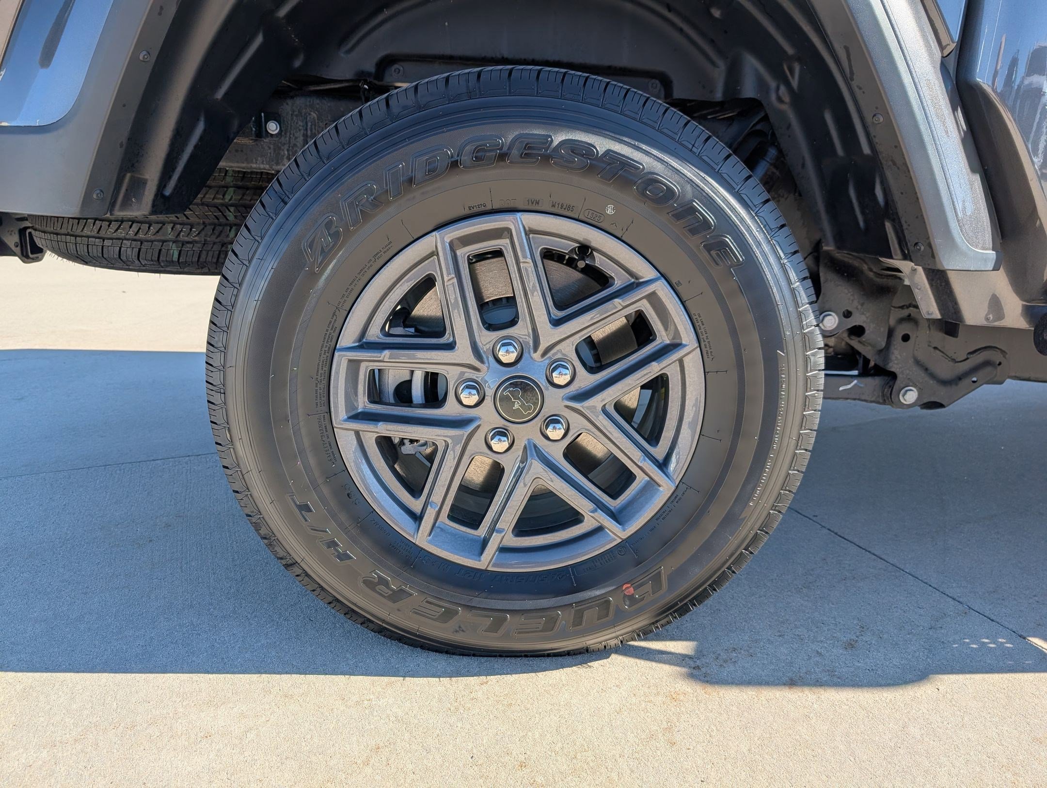 2025 Jeep Gladiator Sport S - Photo 11