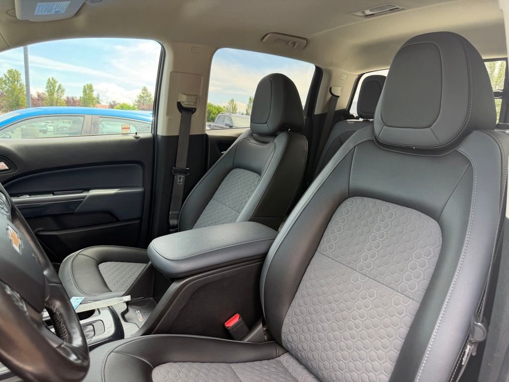 2022 Chevrolet Colorado Z71 - Photo 16