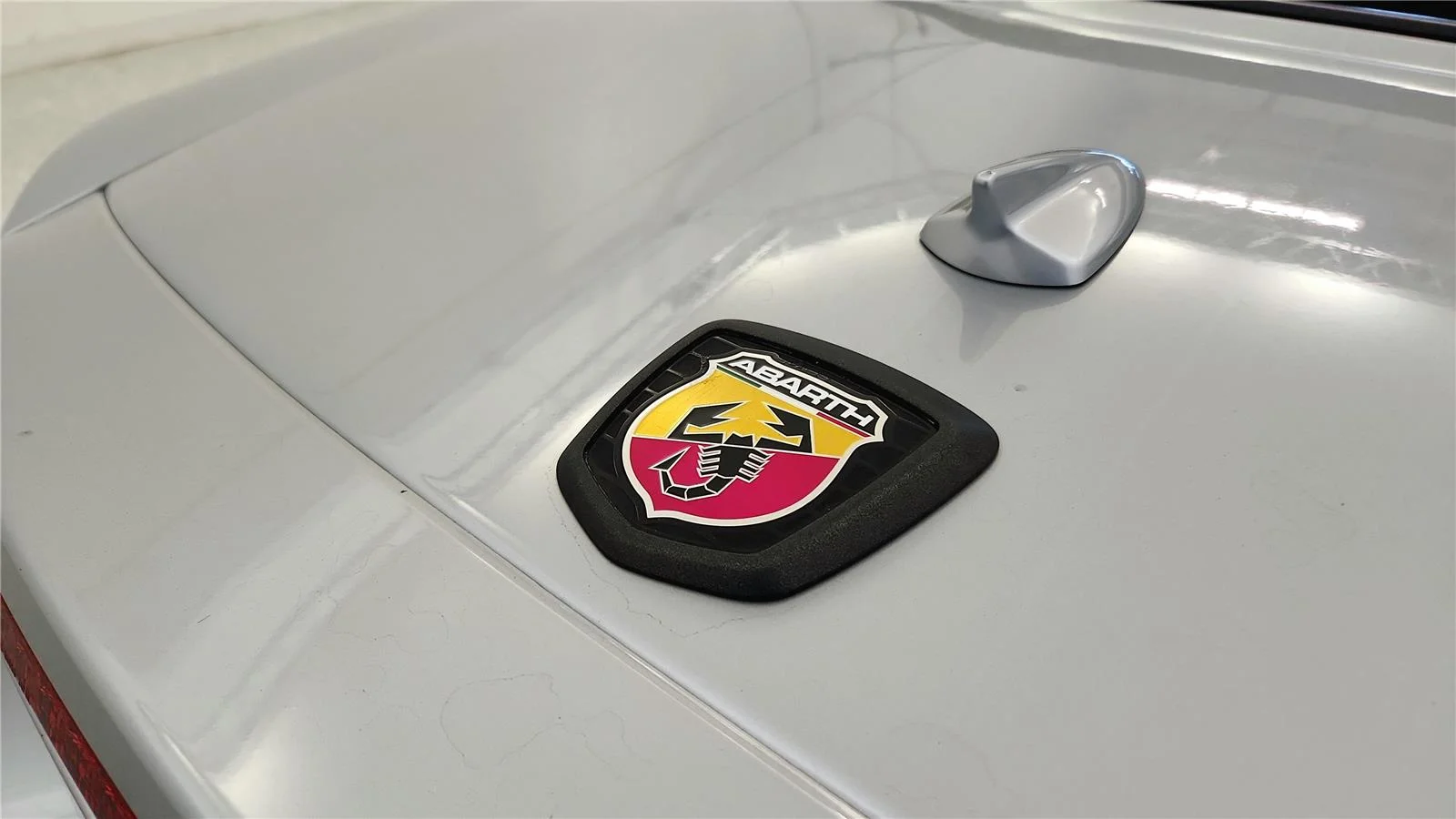 2020 FIAT 124 Spider Abarth - Photo 16