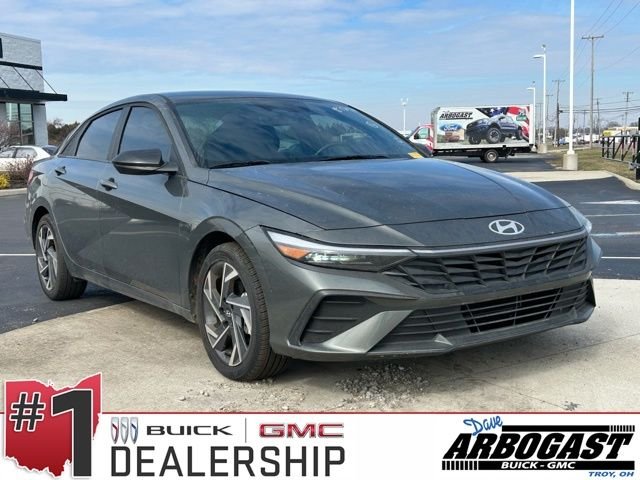 2025 Hyundai Elantra SEL