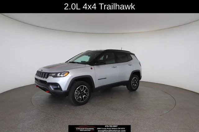 2025 Jeep Compass Trailhawk - Photo 4