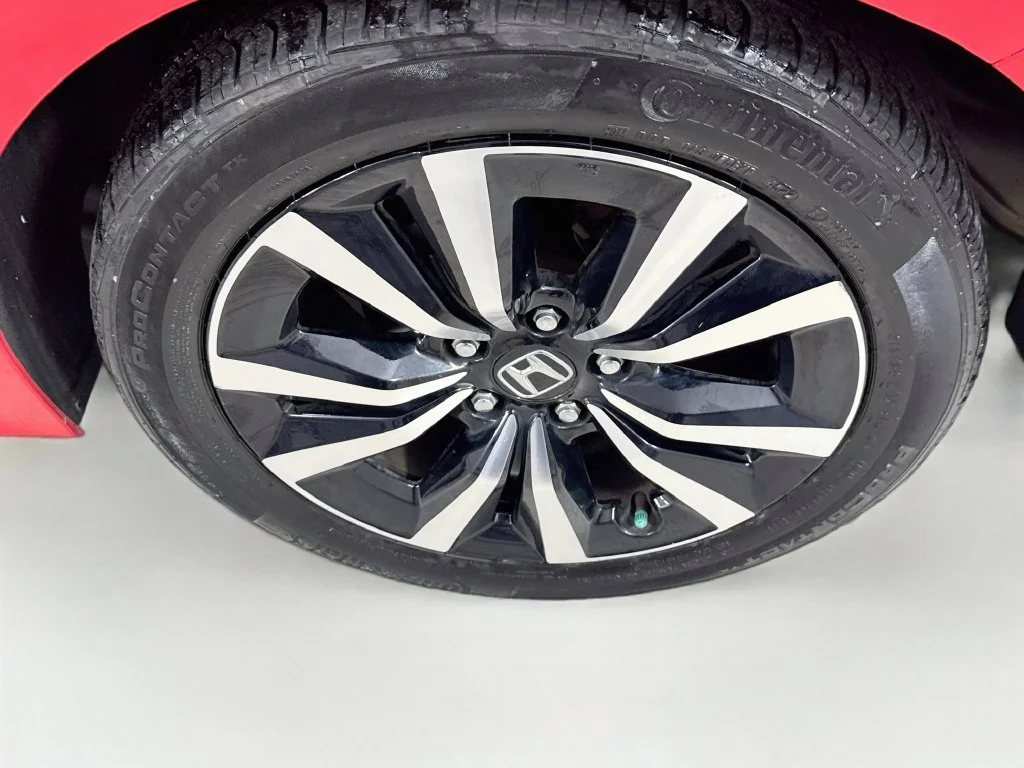 Certified Used 2022 Rallye Red Honda EX-L image 41