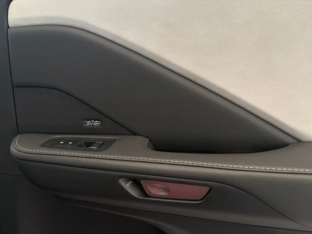 New 2026 Red Lexus 550h+ Luxury image 21