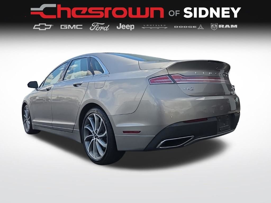 Used 2018 Brown Lincoln Select image 15